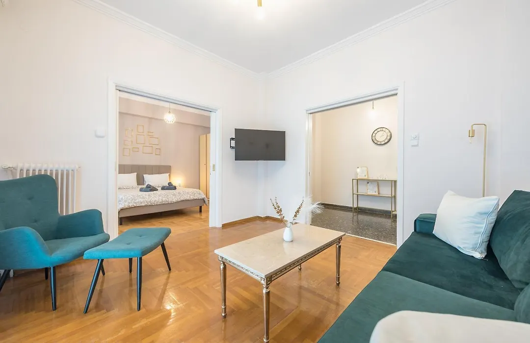 Golden Comfort With Courtyard By Greece Apartments-1
