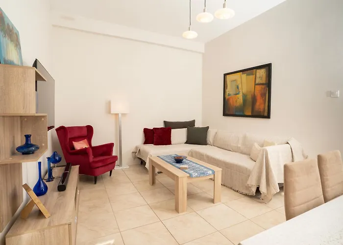 Niki Apartment, Exceptional 9,8, 500Mbps, Parking, Near Oaka, Kifisias Business Hub