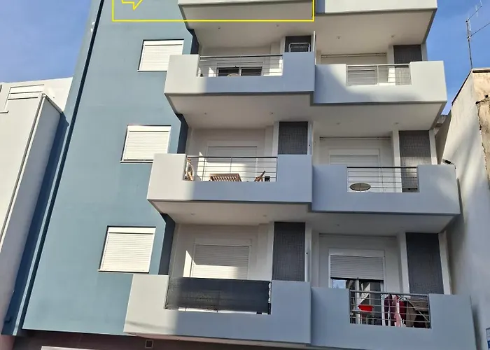 New In The Center Of Athens
