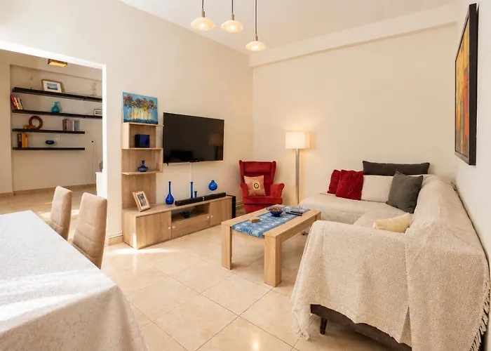 Niki Apartment, Exceptional 9,8, 500Mbps, Parking, Near Oaka, Kifisias Business Hub